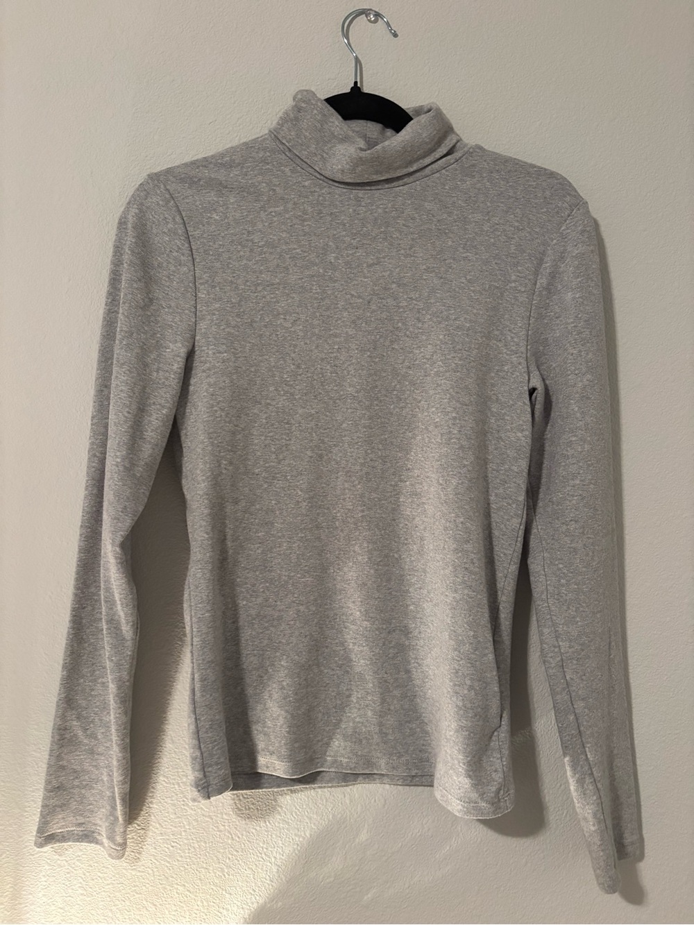 NWOT GAP Modern Long-Sleeve Turtleneck